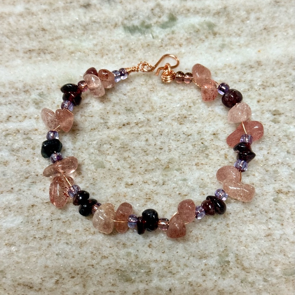 Garnet & Strawberry Quartz Gemstone Bracelet
